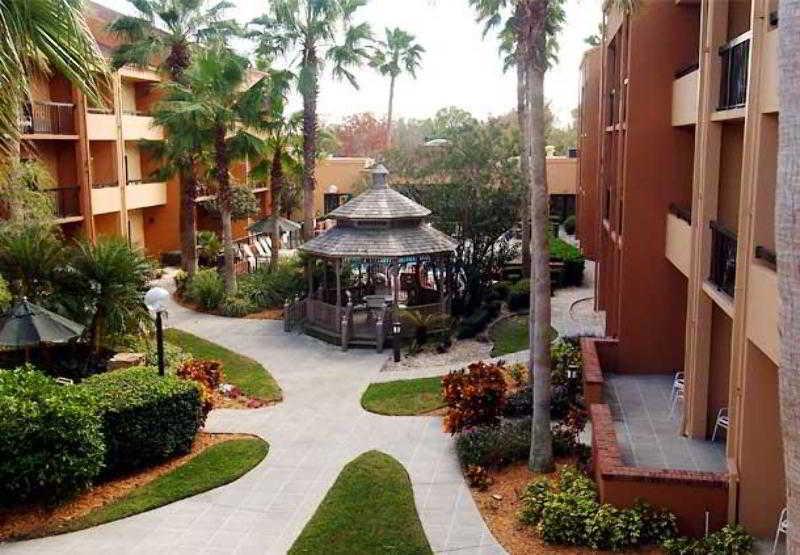 Hotel Courtyard Melbourne West Exterior foto